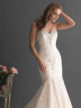 Allure Bridals Style #2667 #2 thumbnail
